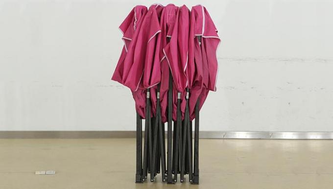 El rojo purpurino resistente surge el paraguas estable de los toldos del Gazebo con la altura de los 3.4m